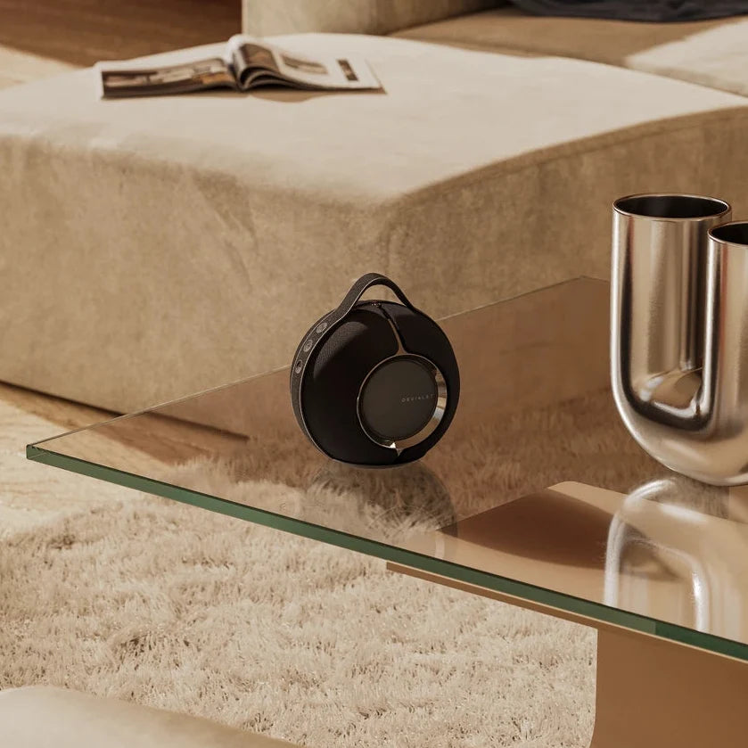 Devialet Mania B-Stock portable speaker, lifestyle