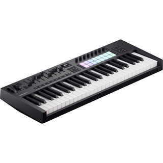 Teclados MIDI de 49 teclas